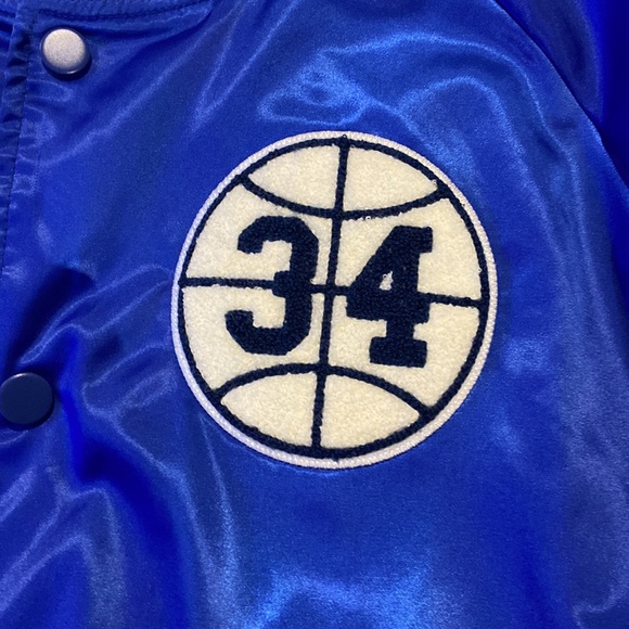 Air Jordan Satin Jacket "He Got Game" Shuttlesworth Blue AR1169-405 Size medium - Picture 3 of 7